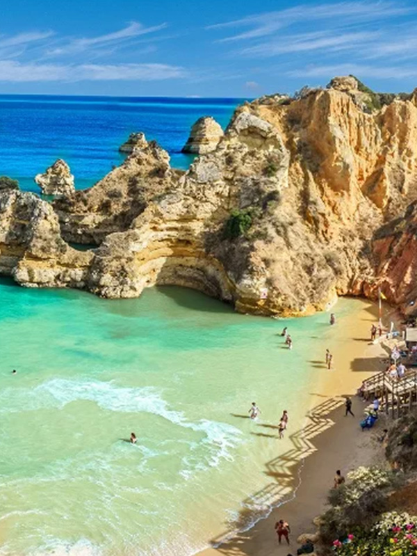 <span>Premium Experiences</span><br/> in Portugal